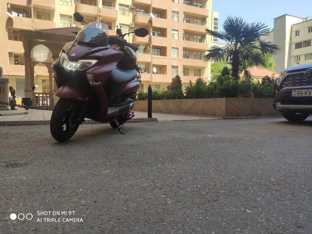 Suzuki Burgman, 125 sm3, 2020 il, 93 500 km — Mopedlər və skuterlər, Bakı (5)