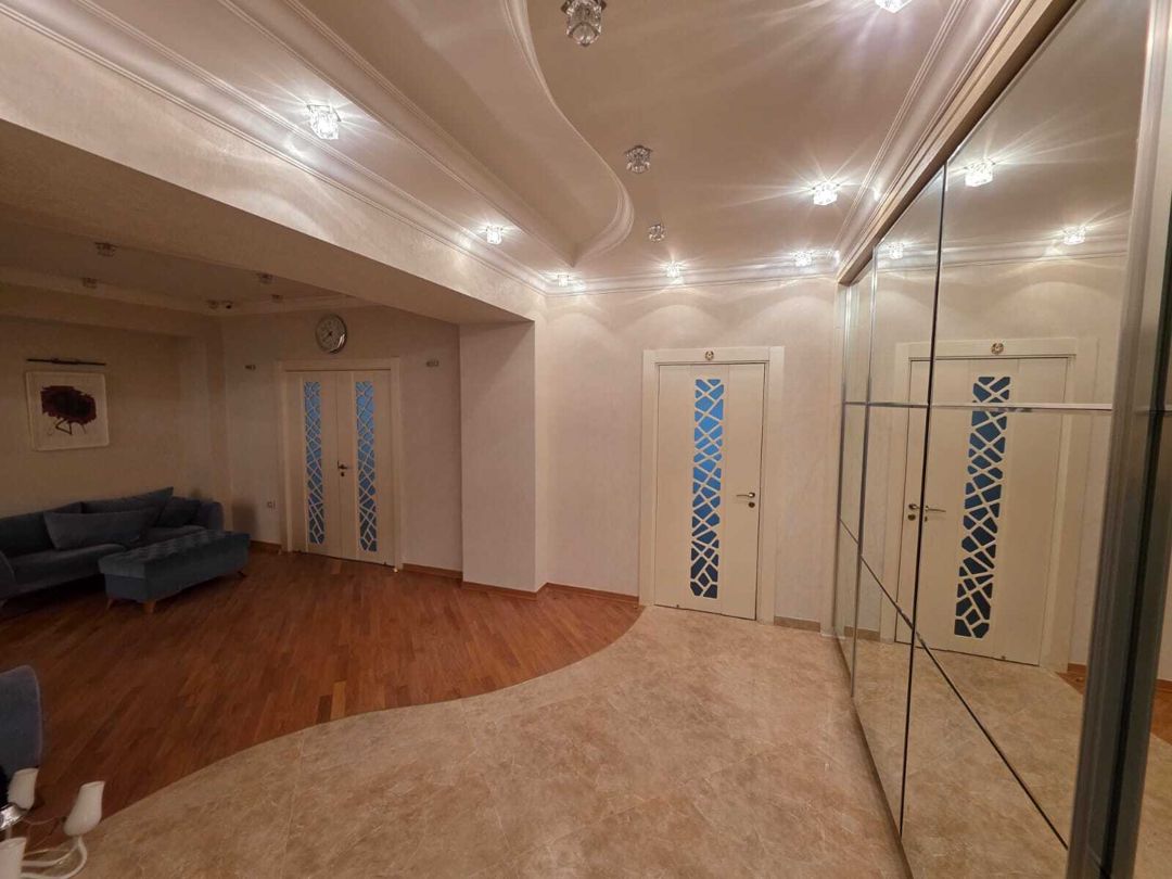 İcarəyə verilir 5 otaqlı yeni tikili 263 m² — Mənzil, Bakı (4)