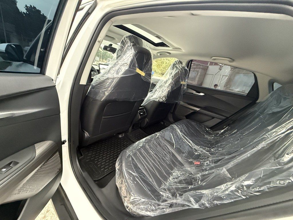Changan Eado, 1.5 L, 18.4 kWh, 2025 il, 9 100 km — Avtomobillər, Bakı (10)