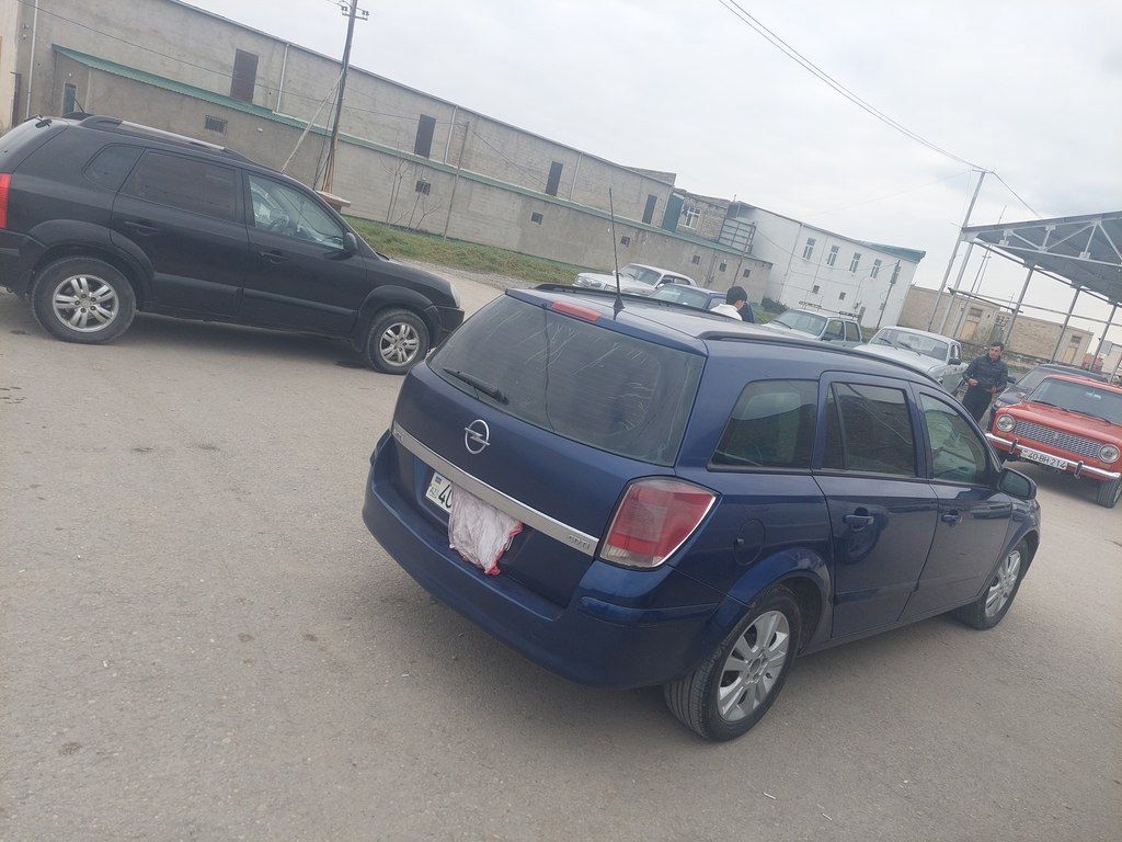 Opel Astra, 1.3 L, 2006 il, 470 000 km — Avtomobillər, Quba (5)