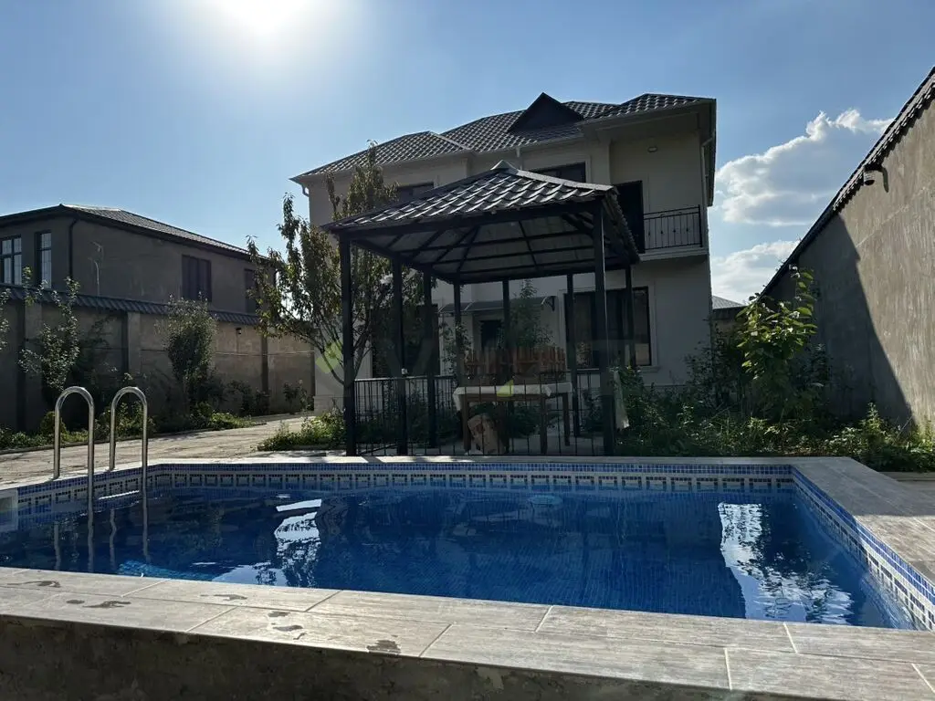 4 otaqlı Həyət evi Kirayə (günlük), Qəbələ — Qəbələ