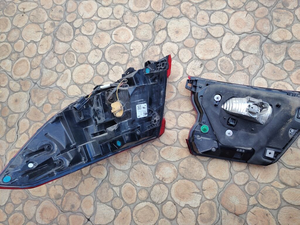Honda Accord Sol Stop çat və sınıqları var — Avtomobil işığı, Digah