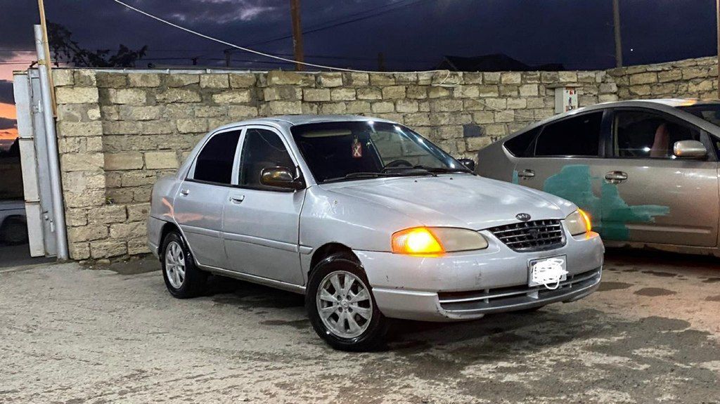 Kia Avella, 1.5 L, 1998 il, 372 000 km — Avtomobillər, Bakı (5)