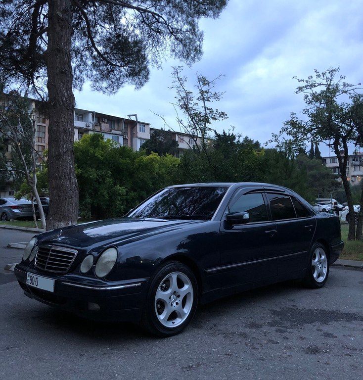 Mercedes E 220, 2.2 L, 1999 il, 347 000 km — Avtomobillər, Bakı (4)