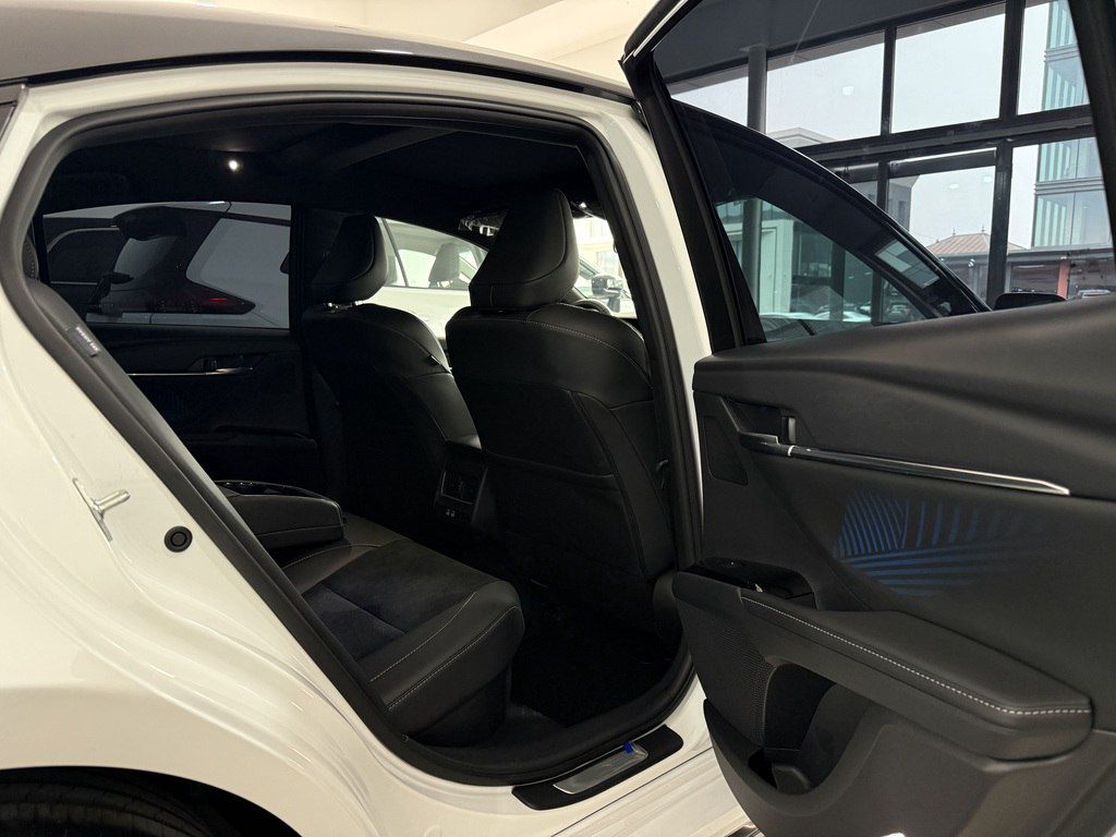 Toyota Camry, 2.0 L, 1 kWh, 2025 il, 2 900 km — Avtomobillər, Bakı (11)