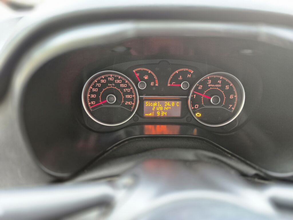 Fiat Doblo: 1.4 l 2018 il 213000 km Van/Minivan 99-NK-480 — Avtomobillər, Bakı (5)