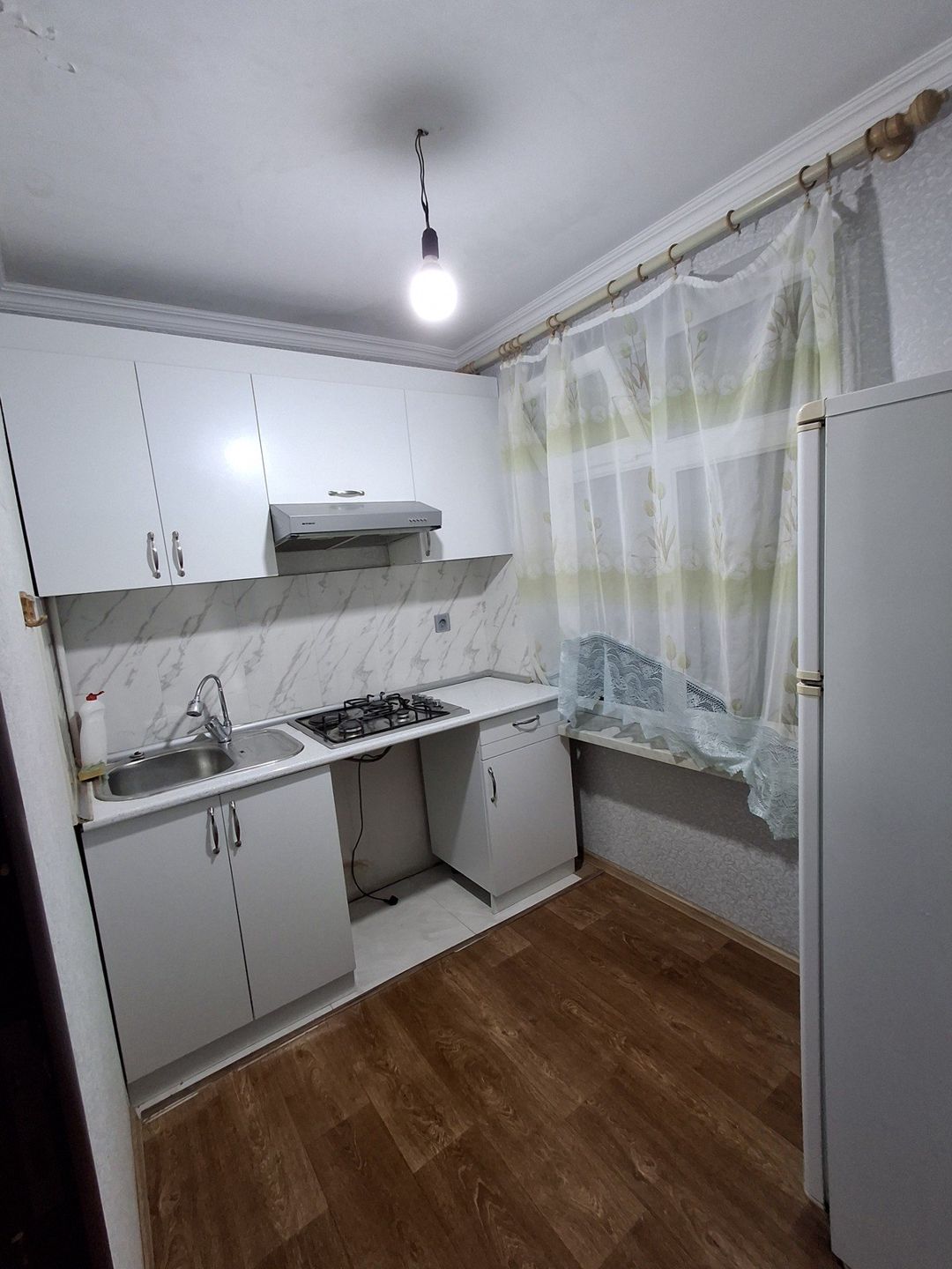 Satılır 1 otaqlı köhnə tikili 30 m² — Mənzil, Sumqayıt (3)