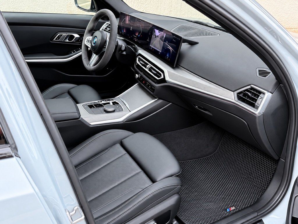 BMW 330e, 2.0 L, 12 kWh, 2023 il, 61 500 km — Avtomobillər, Gəncə (8)