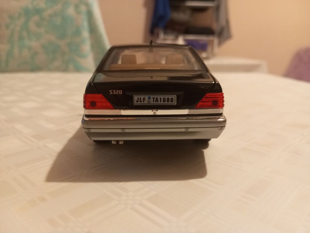 Mercedes-Benz S320 (W140) kolleksiya modeli – detalı yüksək die-cast — Modellar, Xırdalan (2)