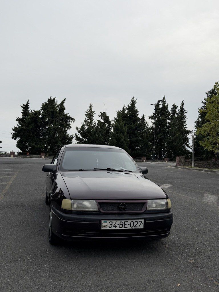 Opel Vectra, 1.8 L, 1993 il, 250 000 km 34-BE-027 — Avtomobillər, Qax