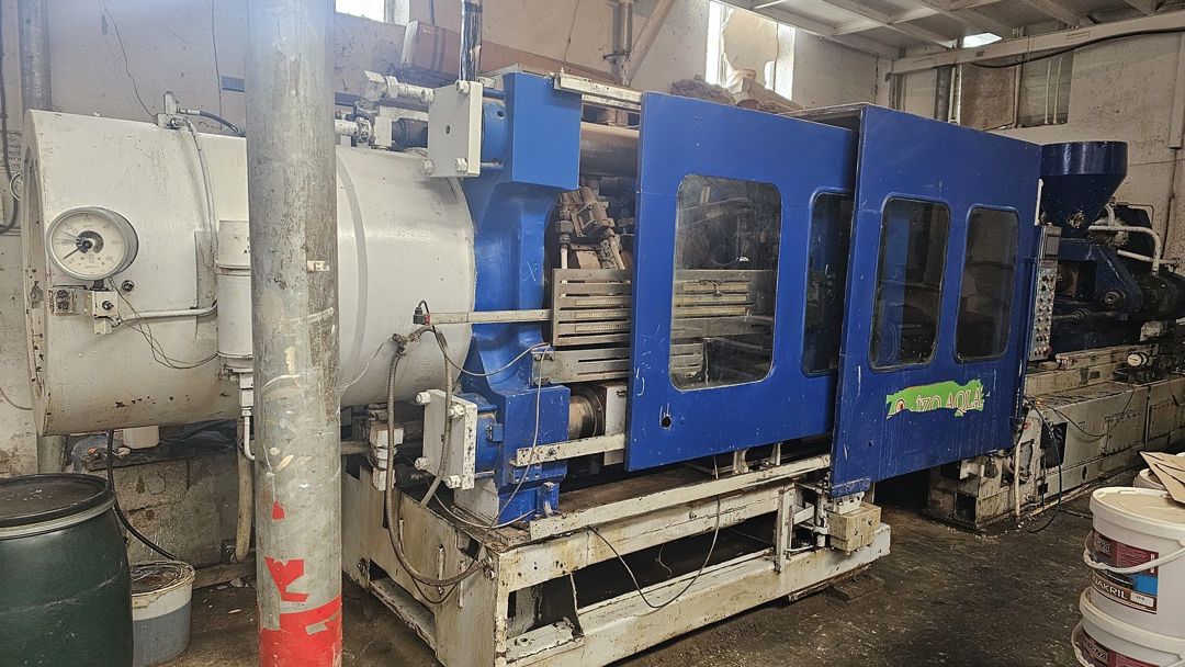 Plastik vedrə vuran injeksion makina — Biznes və avadanlıq, Bakı (4)