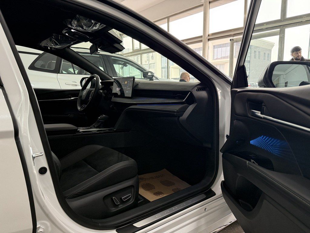 Toyota Camry, 2.0 L, 1 kWh, 2025 il, 2 900 km — Avtomobillər, Bakı (9)