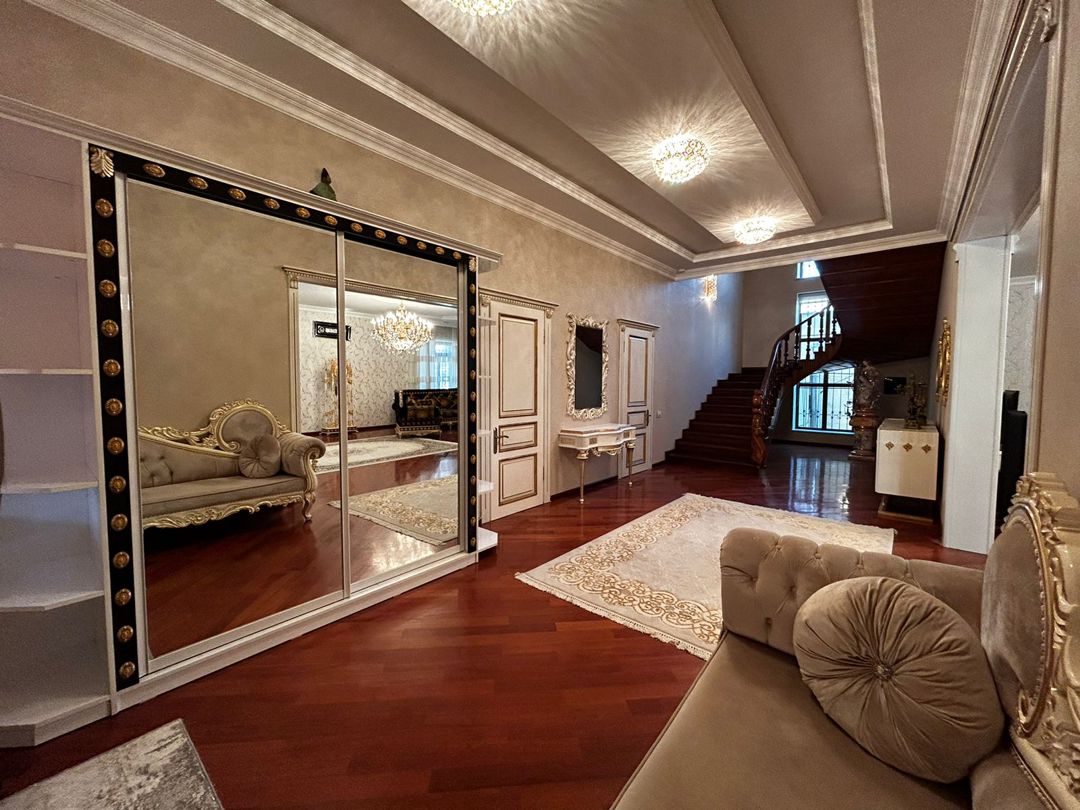 7 otaqlı ev, 600 m², 2-ci Badamdar küç., küç — Ev, villa, Bakı (3)