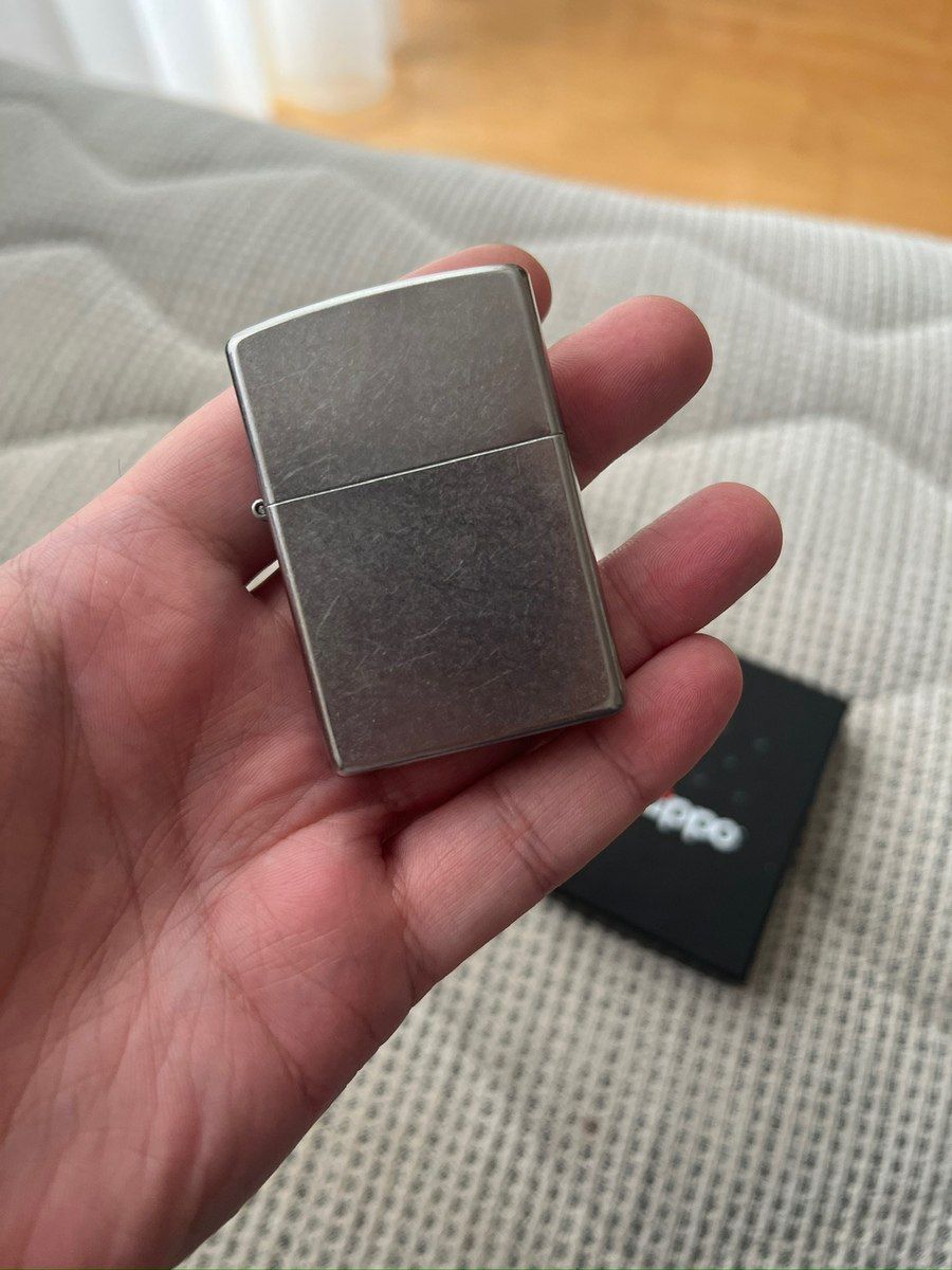 Alışqan Zippo — Şəxsi əşyalar, Bakı (2)