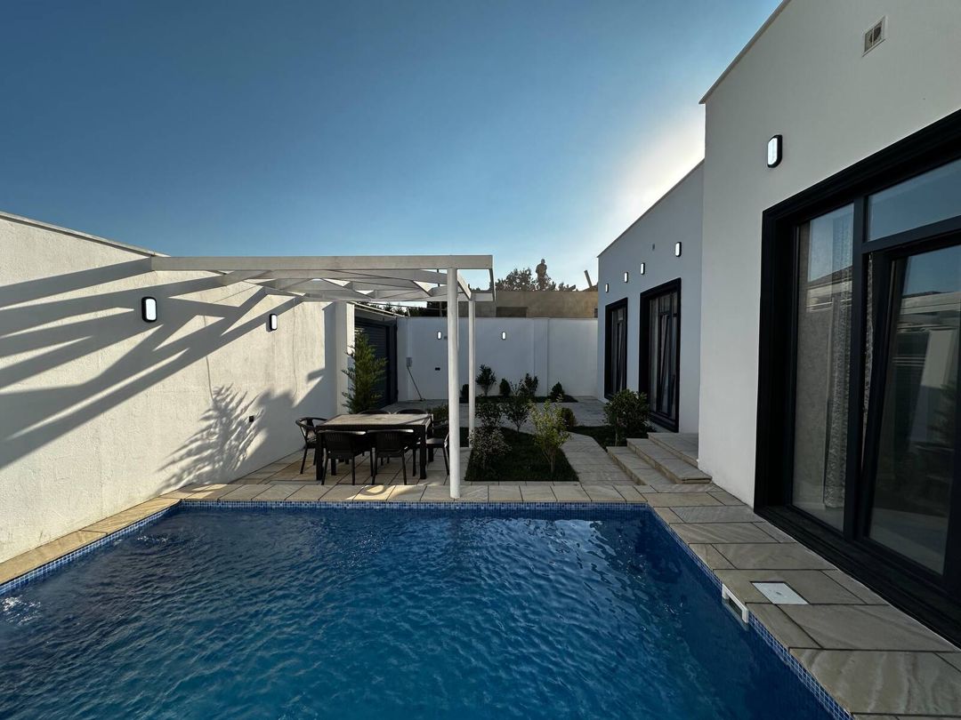 Satılır 4 otaqlı həyət evi/bağ evi 130 m² — Ev, villa, Bakı (2)