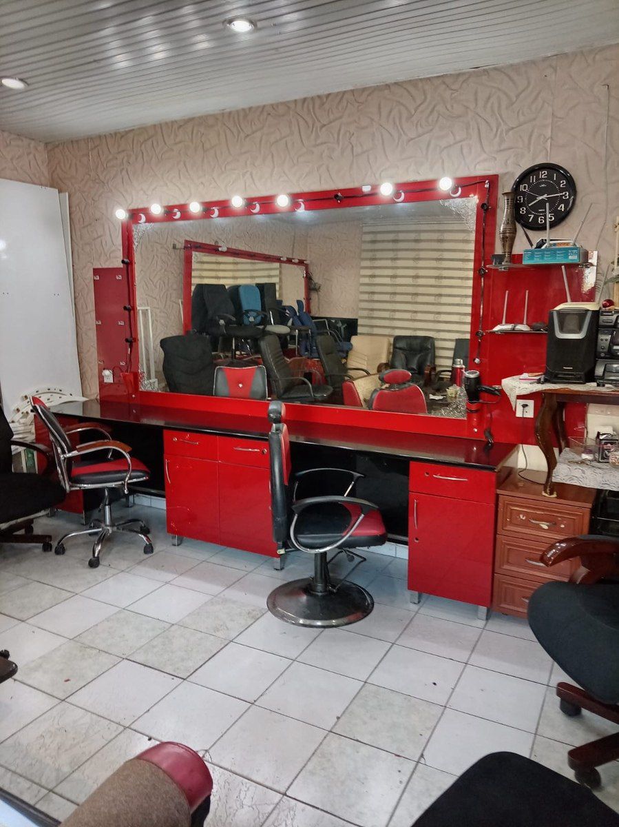 Salon mebeli — Biznes və avadanlıq, Bakı