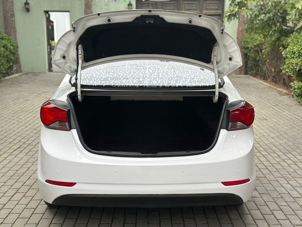 Hyundai Avante, 1.6 L, 2014 il, 280 767 km — Avtomobillər, Bakı (11)