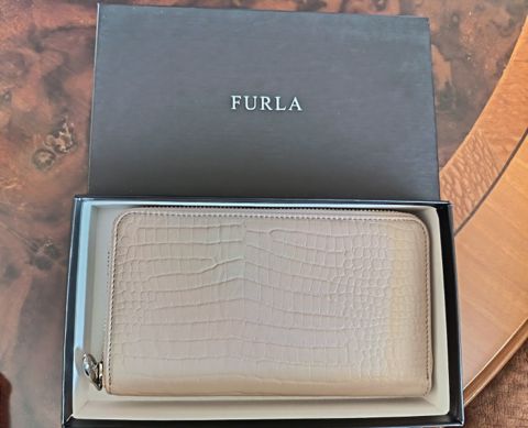 Furla pul kisəsi — Bakı
