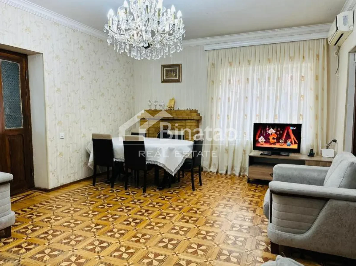 Satılır 7 otaqlı həyət evi / bağ evi 340 m², Bayıl qəsəbəsi, Səbail rayonu — Ev, villa, Bakı