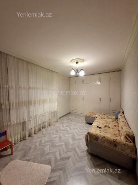 Satılır 1 otaqlı Bina evi menzil (Köhnə tikili), 37 m², 10-cu mikrorayon — Sumqayıt
