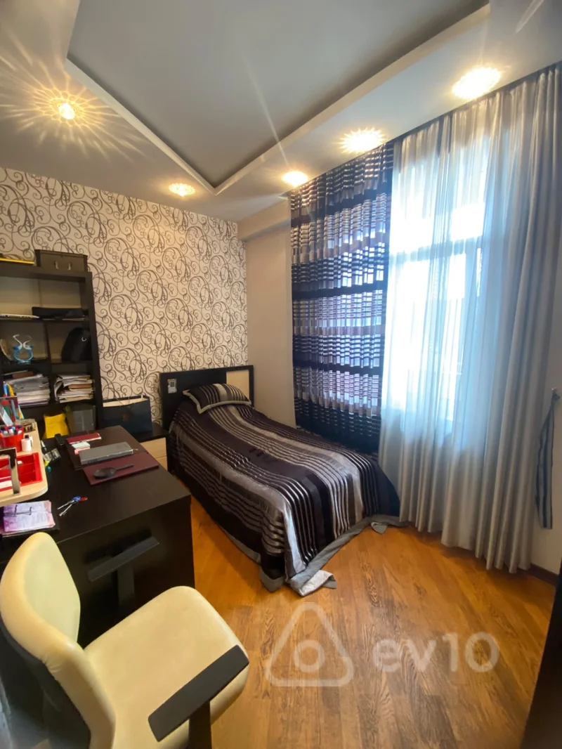 3 otaqlı mənzil, 130 m², 20 yanvar metrosunun yaxınlığı — Mənzil, Bakı (4)