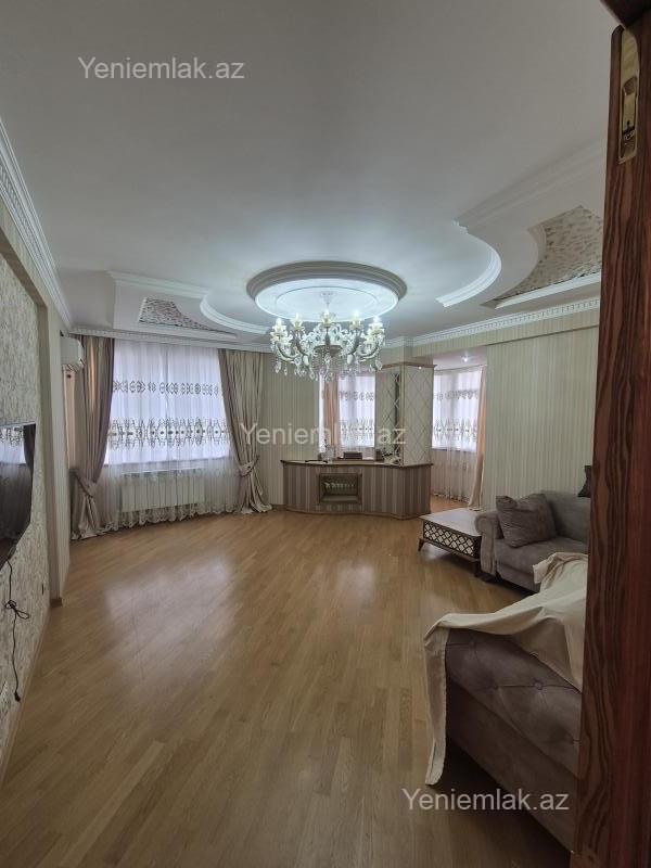 Satılır 3 otaqlı Bina evi menzil (Yeni tikili), 121 m², Xırdalan ş — Mənzil