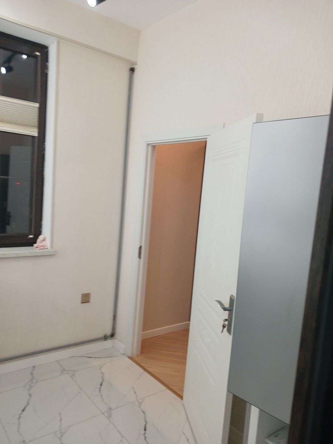 İcarəyə verilir 2 otaqlı yeni tikili 70 m² — Mənzil, Bakı (10)