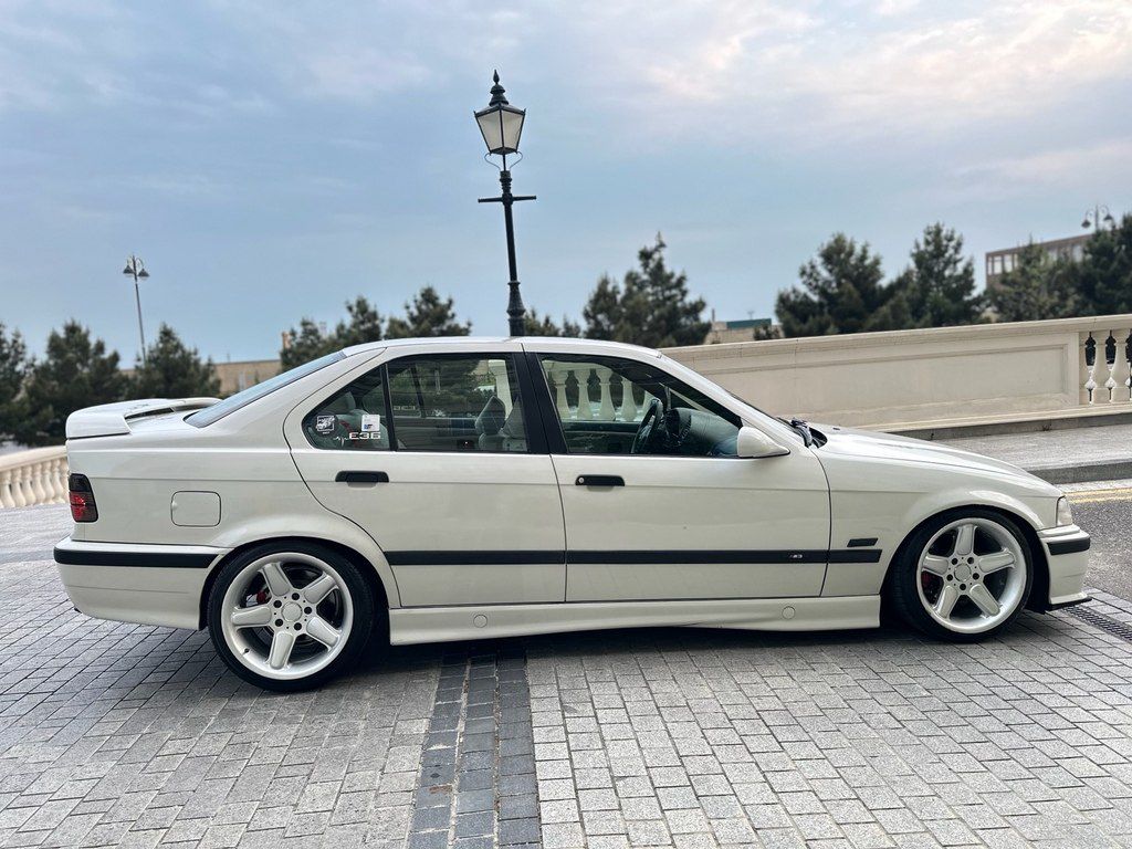 BMW 328, 2.8 L, 1994 il, 222 000 km — Avtomobillər, Bakı (10)