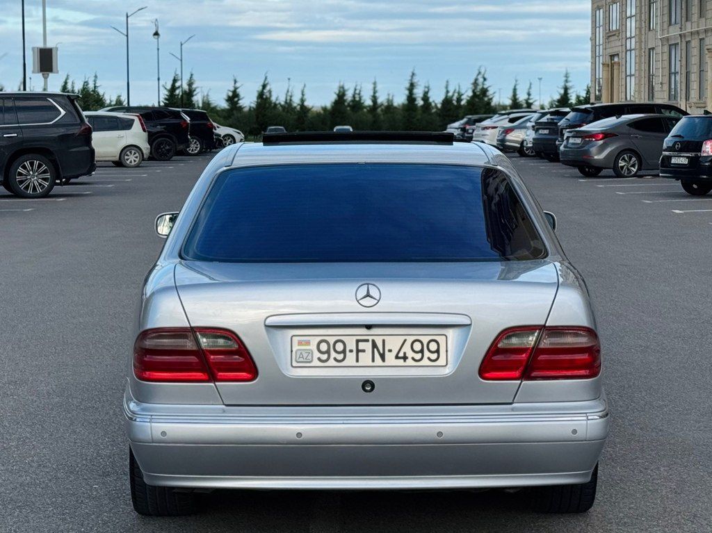 Mercedes E 240, 2.4 L, 2000 il, 320 000 km 99-FN-499 — Avtomobillər, Sumqayıt (7)