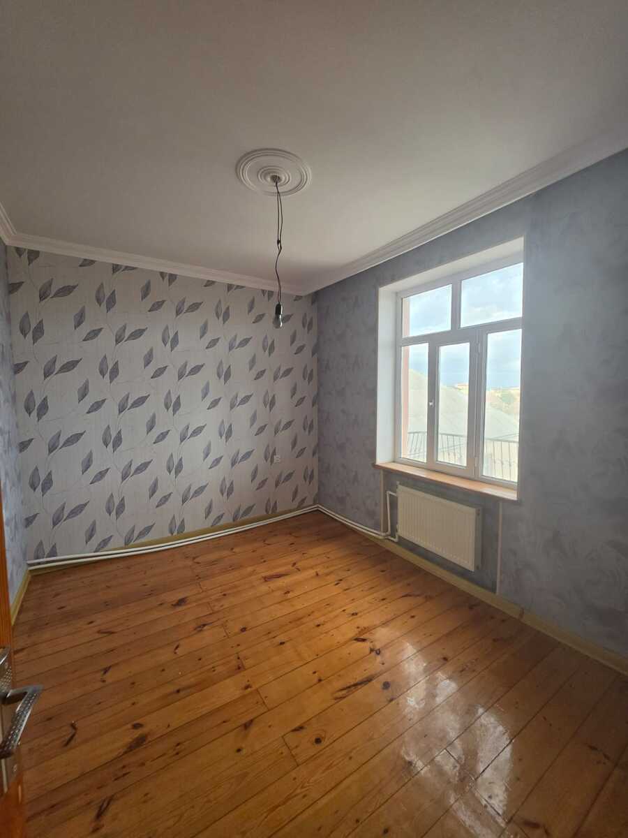 Satılır 7 otaqlı həyət evi/bağ evi 200 m² — Ev, villa, Bakı (8)