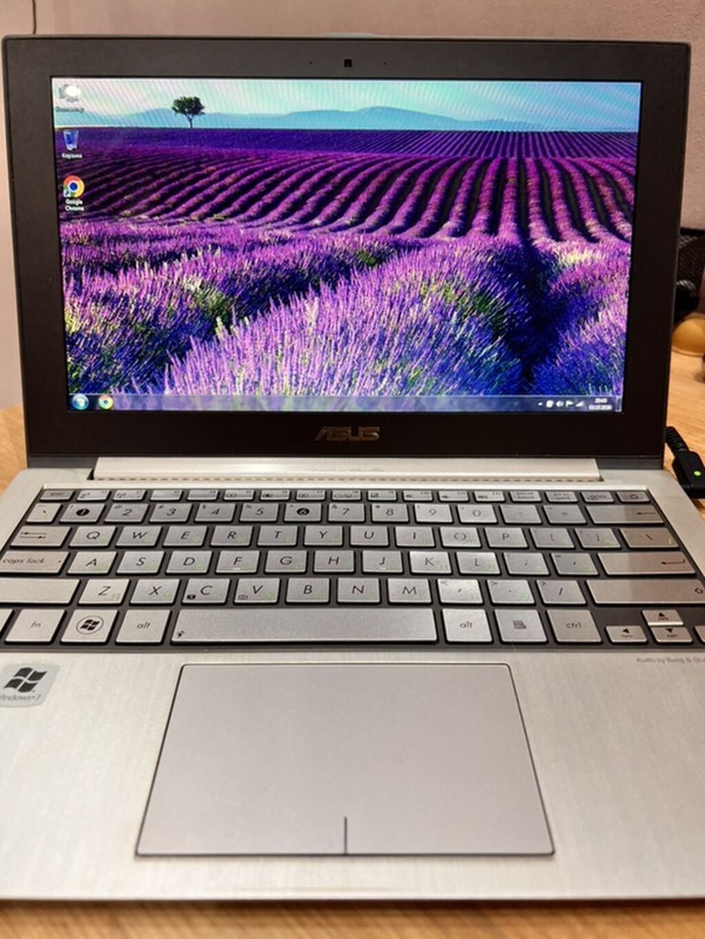 ASUS Ultrabook ux21 – zərif metal gövdə və portativ dizayn — Asus, Bakı (2)