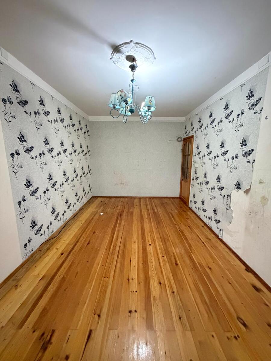 Satılır 4 otaqlı köhnə tikili 110 m² — Mənzil, Bakı (12)