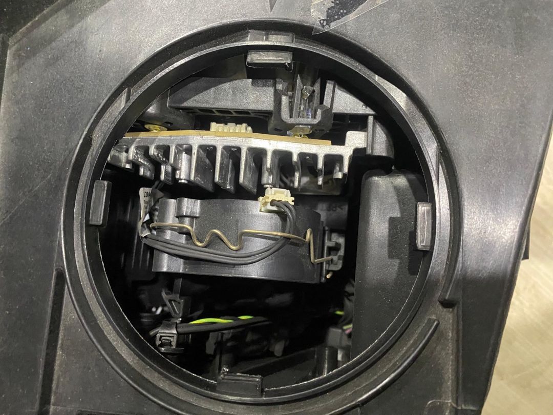 BmW X5 F15 sol farası — Ehtiyat hissələri və aksesuarlar, Bakı (5)