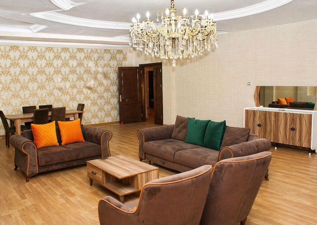 4 otaqlı mənzil, 210 m², Üzeyir Hacıbəyli küçəsi, 48 (Azinko (Uzeyir Hacibeyov)) — Mənzil, Bakı (5)
