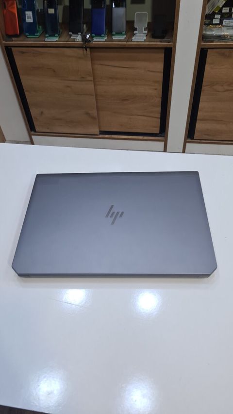 HP zbook Xeon E2176 — Bakı