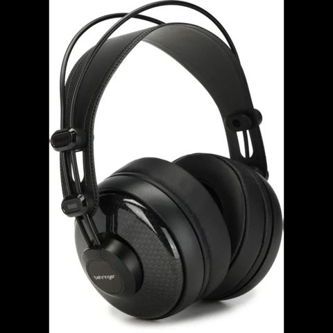 Behringer BH60 Professional Monitor Qulaqlıq Behringer BH60 studiya — Bakı