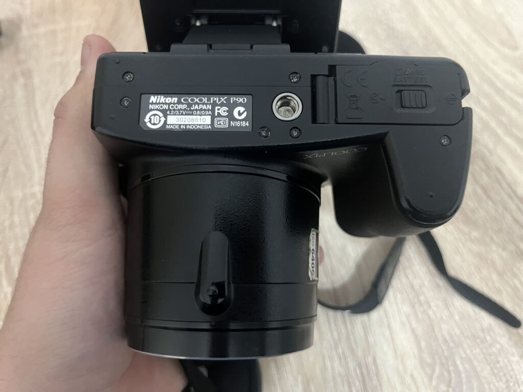 Nikon Coolpix P90 fotoaparat - Nıkkor 24x optik zoom ED VR linza — Fotoaparat, Quba (6)