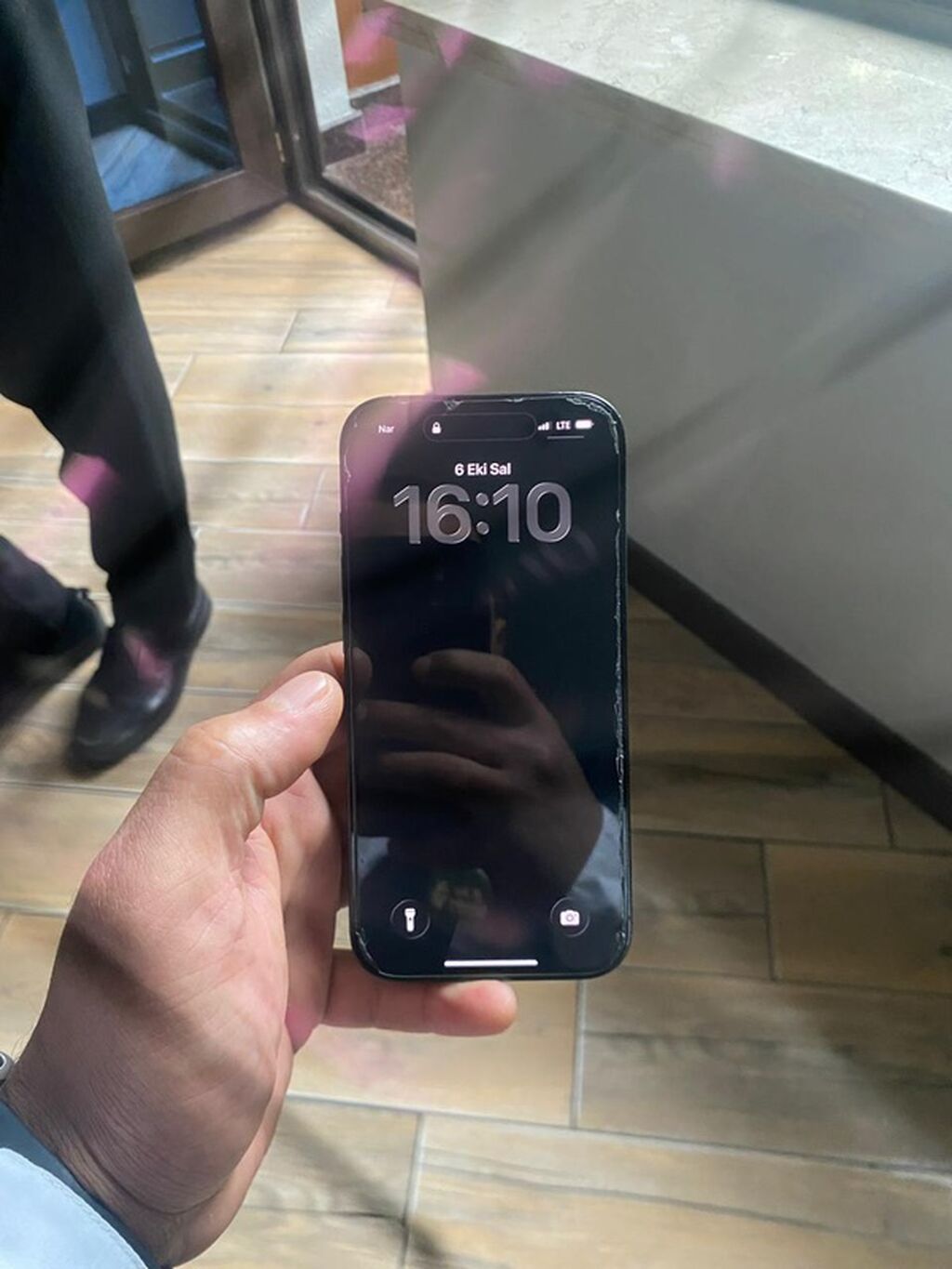Qara, Face ID — Apple iPhone, Bakı
