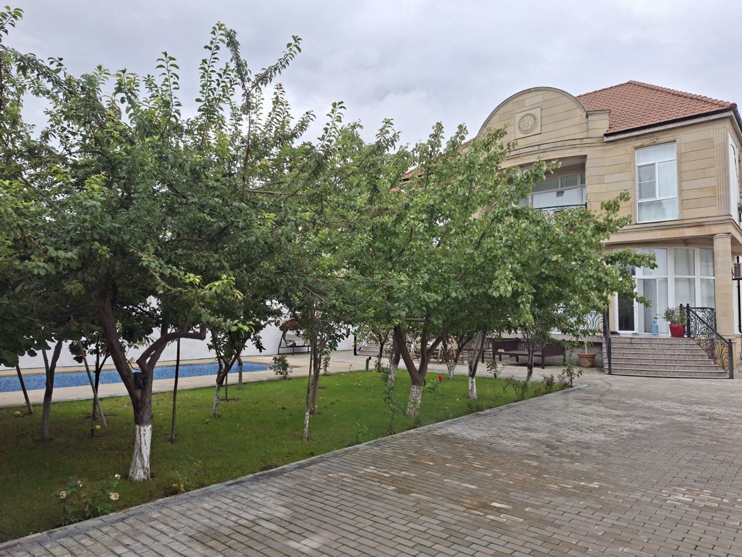 Satılır 5 otaqlı həyət evi/bağ evi 500 m² — Ev, villa, Bakı (9)