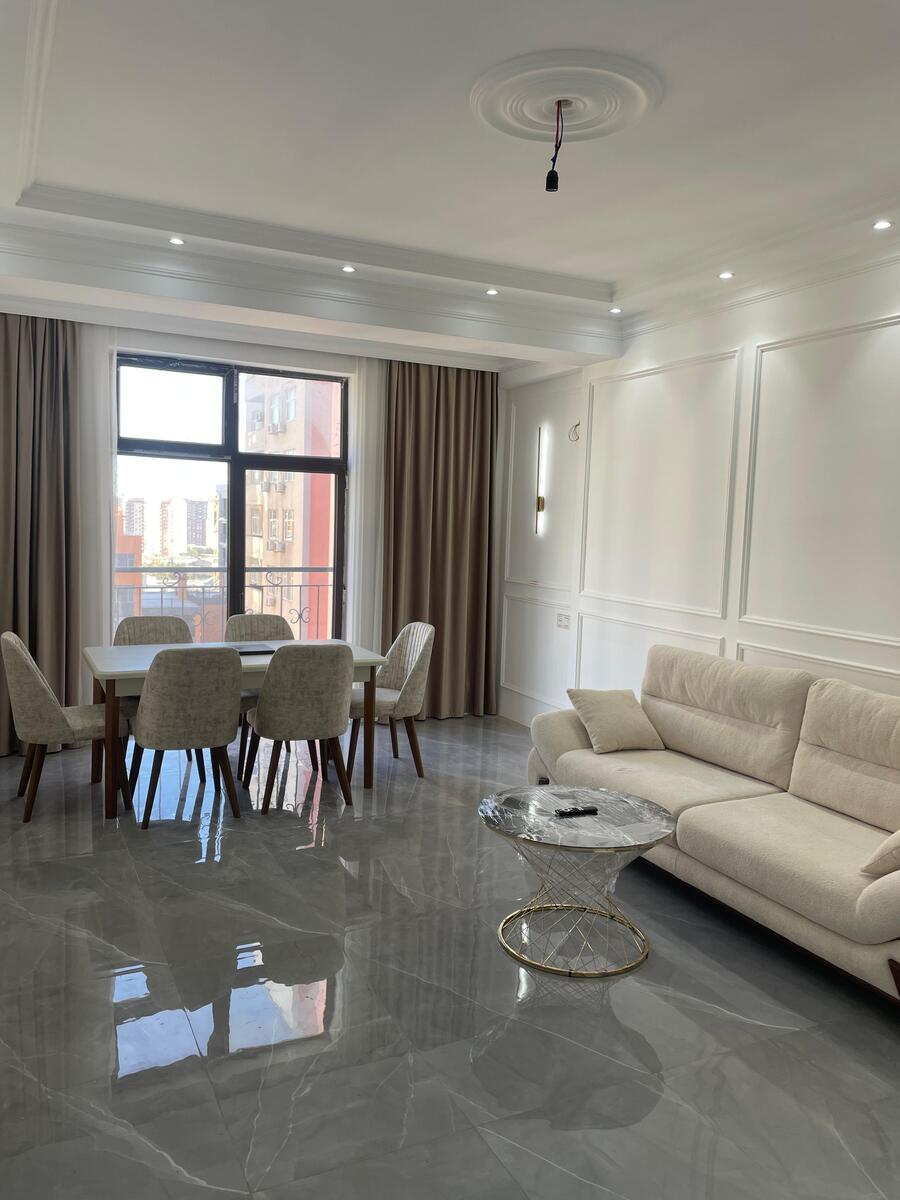 İcarəyə verilir 2 otaqlı yeni tikili 75 m² — Mənzil, Bakı (5)