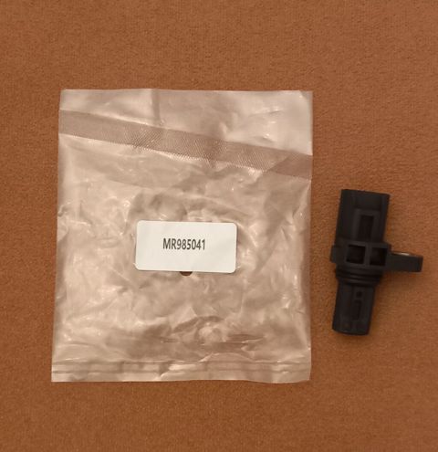 Mitsubishi sensoru MR985041 Mitsubishi ASX GA1W Mitsubishi Attrage — 70 ₼ · Bakı · Avtomobil elektrikası Mitsubishi sensoru MR985041 Mitsubishi ASX GA1W Mitsubishi Attrage — Bakı