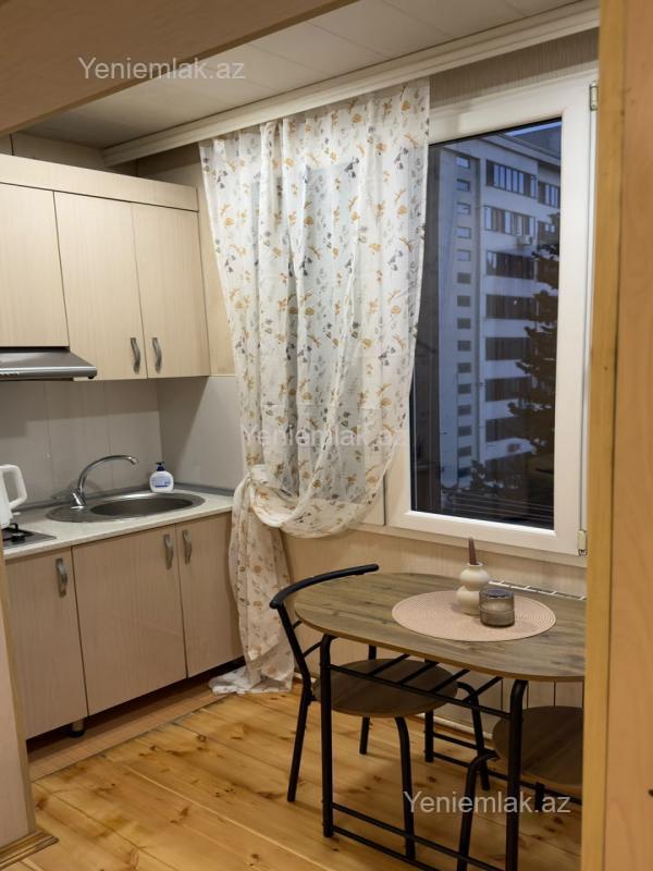 Kirayə 2 otaqlı Bina evi menzil (Köhnə tikili), 45 m², Binəqədi rayonu — Mənzil, Bakı (5)