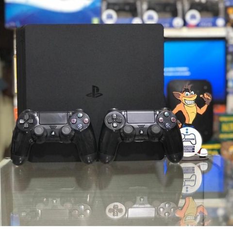 Sony PlayStation 4 Slim — Bakı
