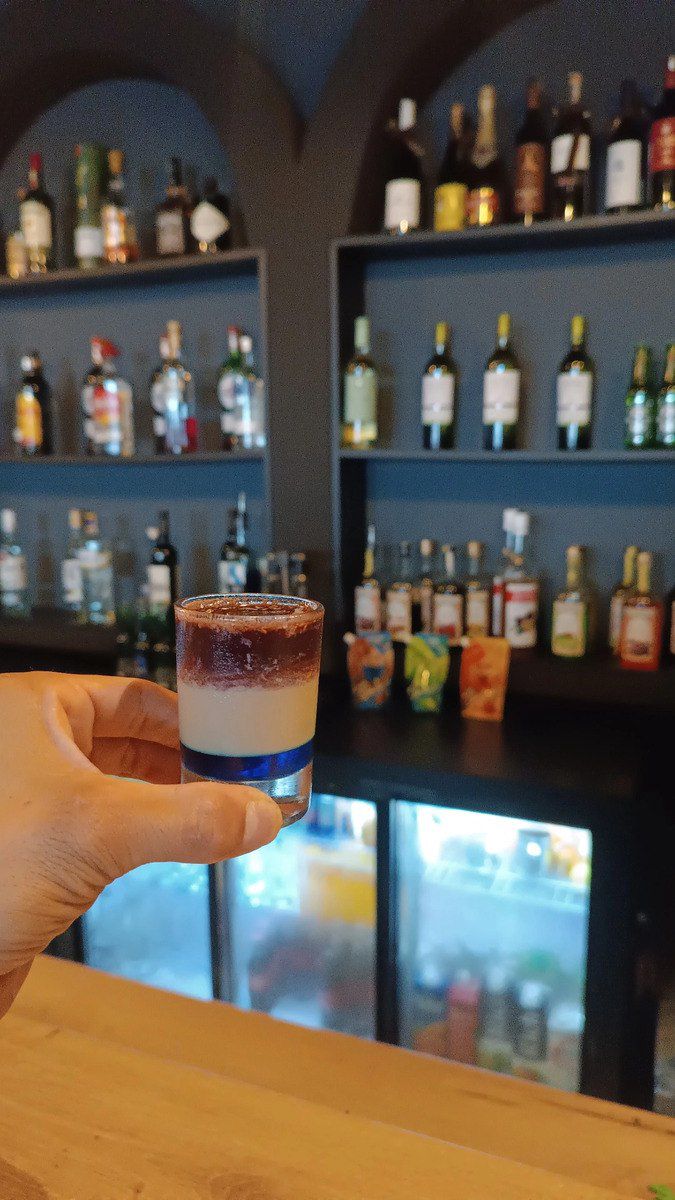 Barmen işi axtarıram — İş axtarıram, Bakı (2)