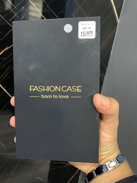 Apple iPhone 15 Pro Max üçün arxalıq — Bakı