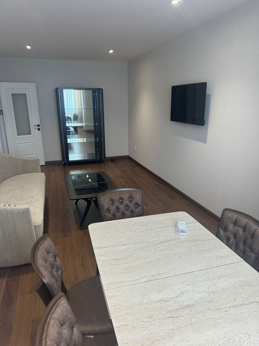 İcarəyə verilir 3 otaqlı köhnə tikili 90 m² — Mənzil, Bakı (5)