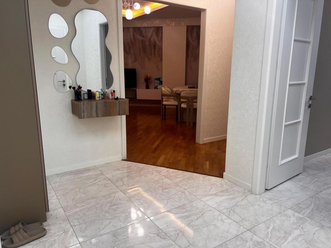 Satılır 2 otaqlı yeni tikili 80 m² — Mənzil, Bakı (10)