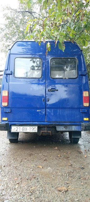 Mercedes 208 D, 2.5 L, 1992 il, 380 000 km 21-BX-190 — Avtomobillər, Gədəbəy (2)