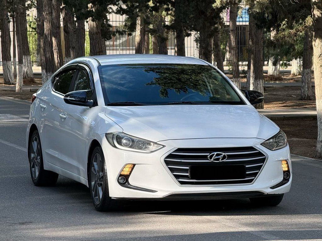 Hyundai Avante, 1.6 L, 2017 il, 133 000 km — Avtomobillər, Bakı (3)