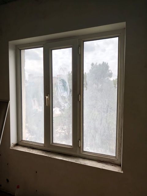 Plastik pecere 2eded 148/146sm 100azn biri Razin 0573 leli — Vasitəçi Nərgiz
